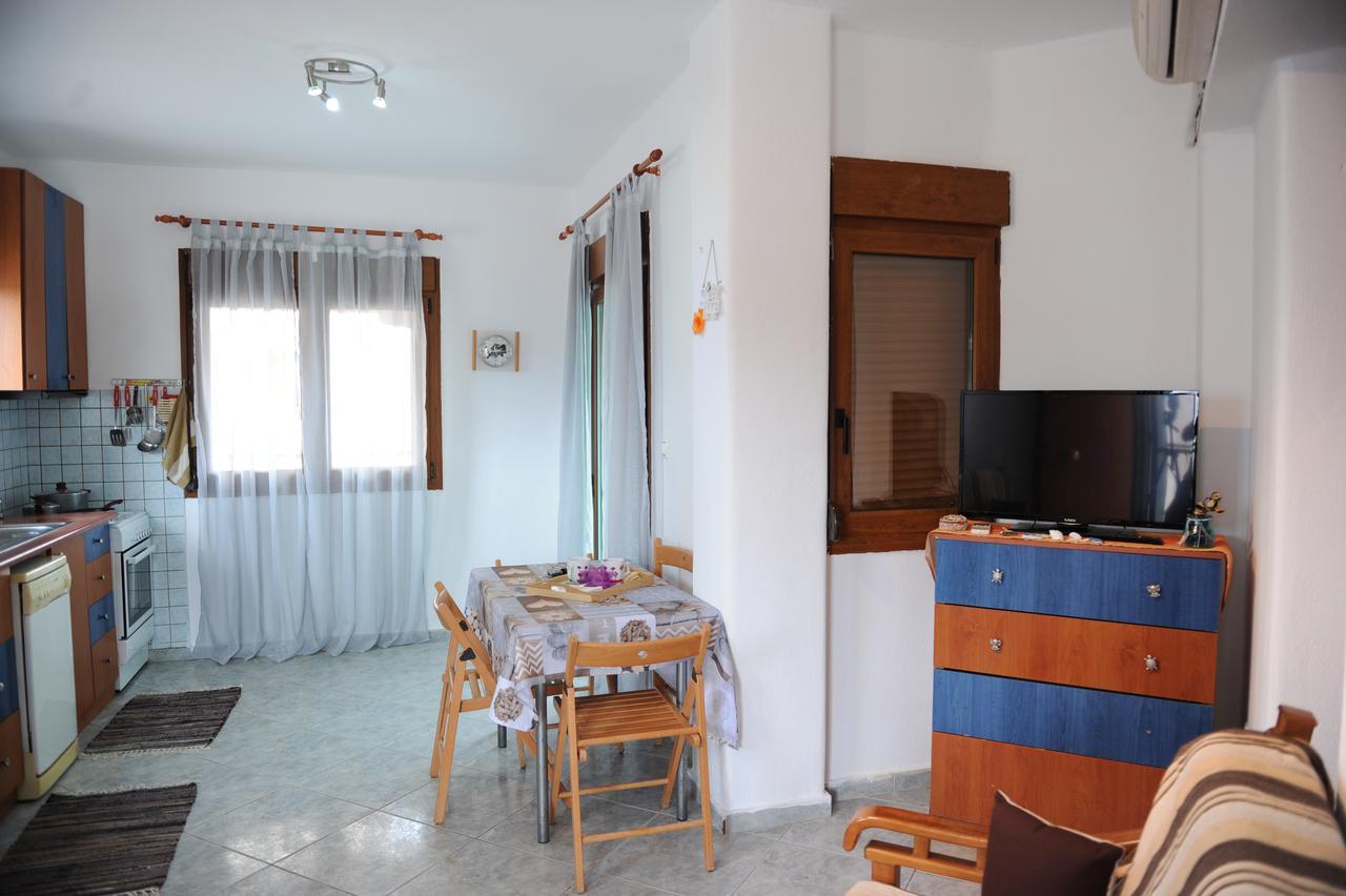 Dafni'S Home 50 Meters From The Beach Геракини Екстериор снимка
