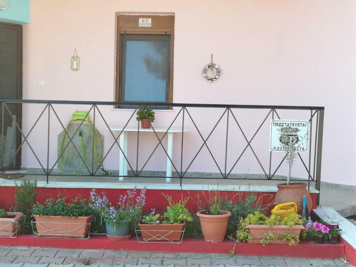 Dafni'S Home 50 Meters From The Beach Геракини Екстериор снимка
